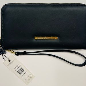 SOLD - Brand new BCBGeneration Allison Wallet